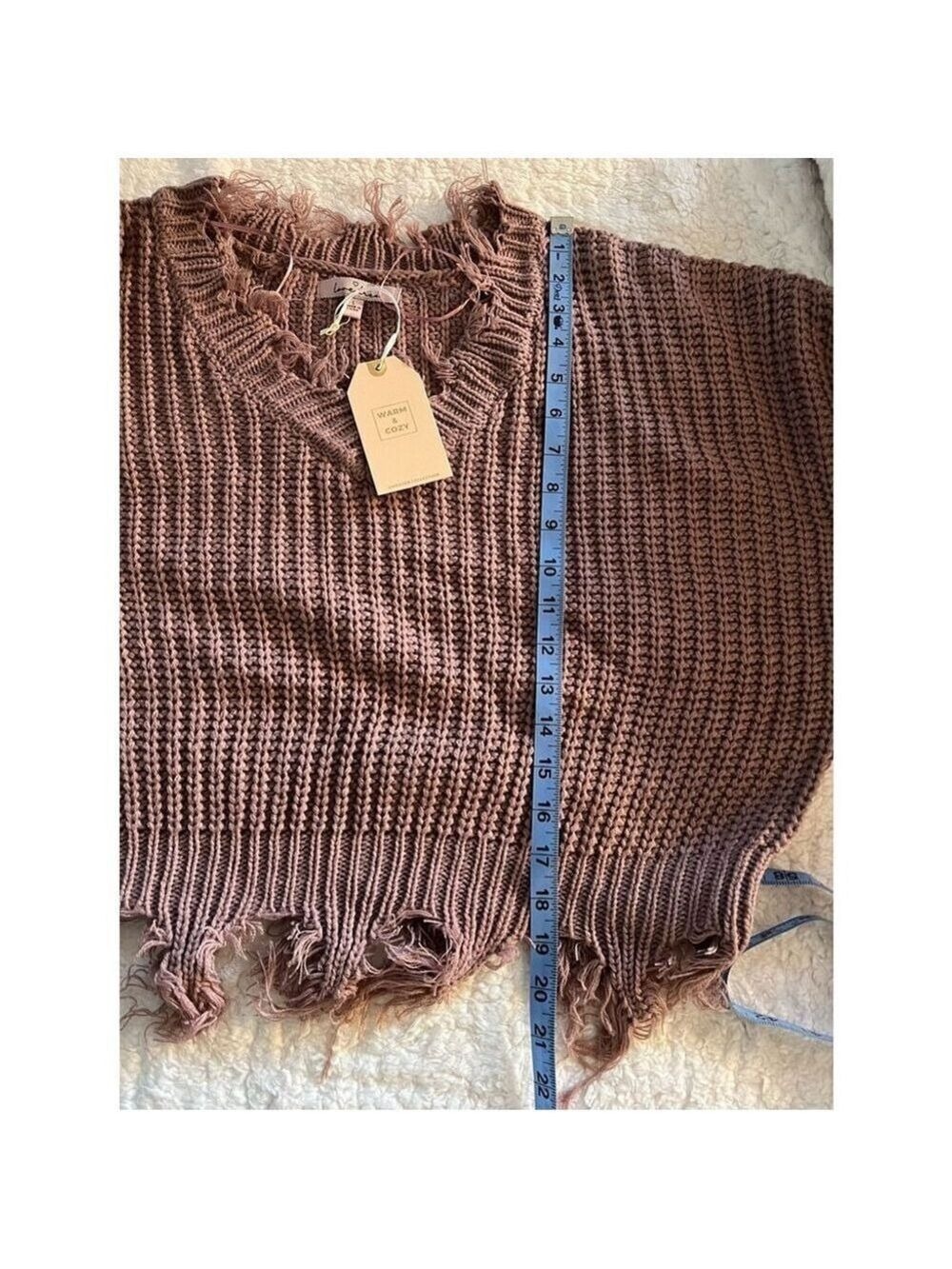 Love Tree Distressed Crop VNeck Sweater (Lg) - Picture 5 of 6